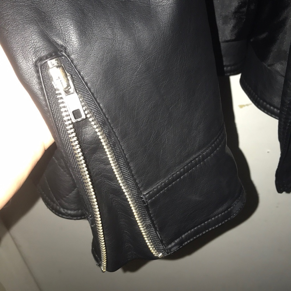 Leather Jacket - Picture 2 of 3